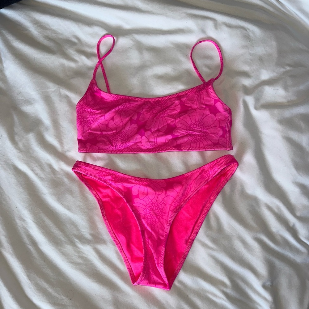 Pink Triangl Bikini